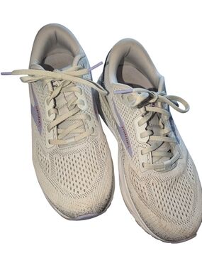 Brooks Womens 9  Ariel 24 GTS Running Shoe Mercury Gray/Ebony/Sweet Lavender